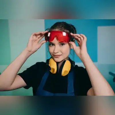 萧战